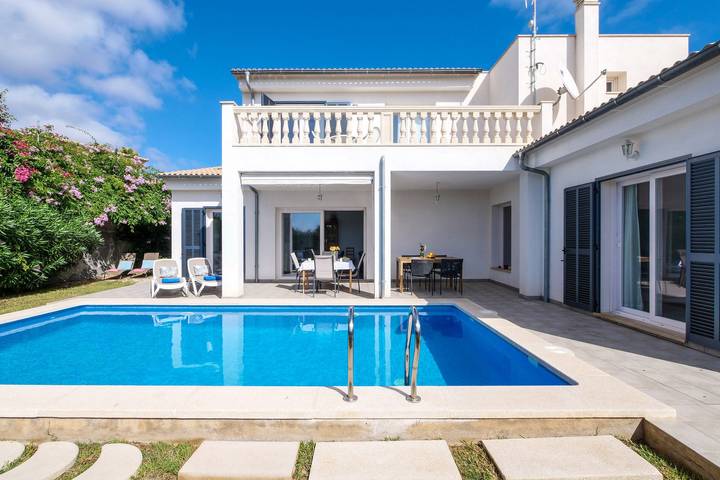 Ferienhaus Casa Aina in Strandnähe mit Pool und Wlan in Cala Bona, Son Servera