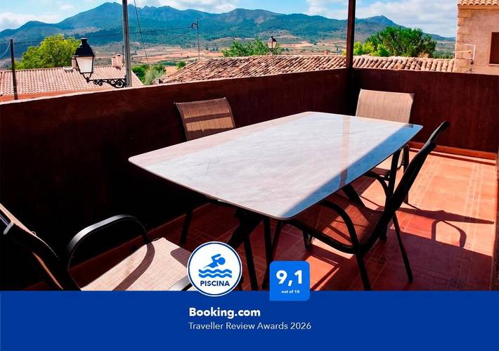 Casa rural para 7 personas, con Balcón además de Terraza y Vistas en Moratalla