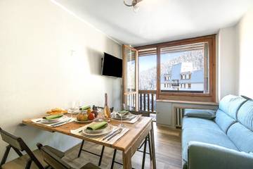 Gîte pour 4 personnes, avec balcon dans Borgata Sestriere