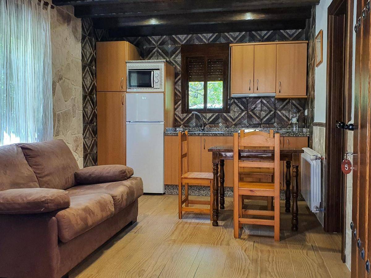 Complejo Turístico Las Cañadas Casas de Campo- Actividades Gratuitas Todos los Fines de Semana in Baños de Montemayor, Provincia de Cáceres