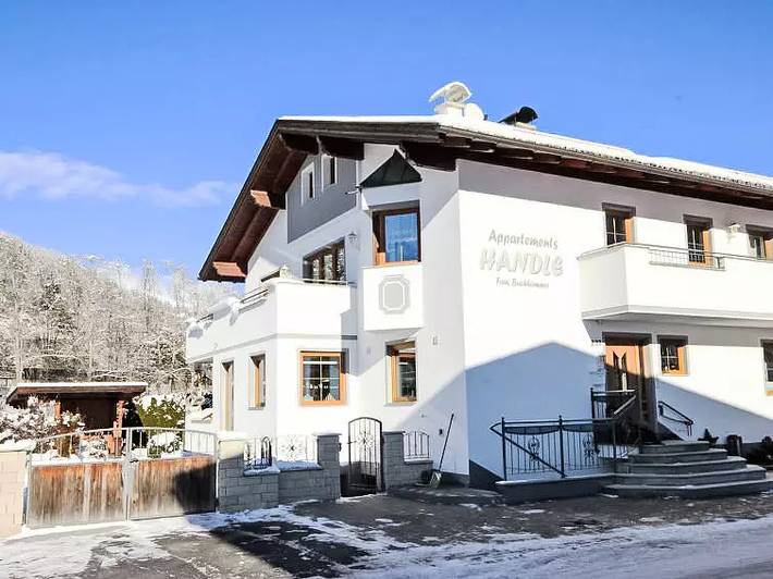 Vakantieappartement voor 4 personen, met Balkon en Tuin in Ried im Oberinntal