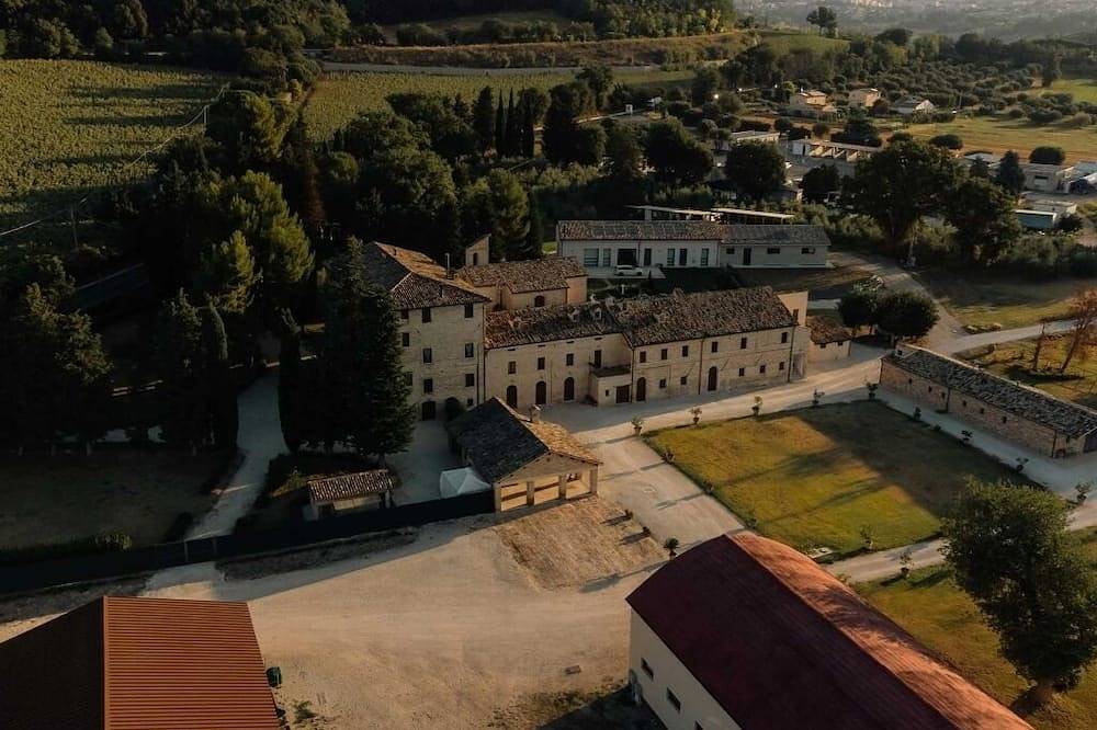 Farmhouse Pieve San Biagio in Macerata, Macerata Provinz