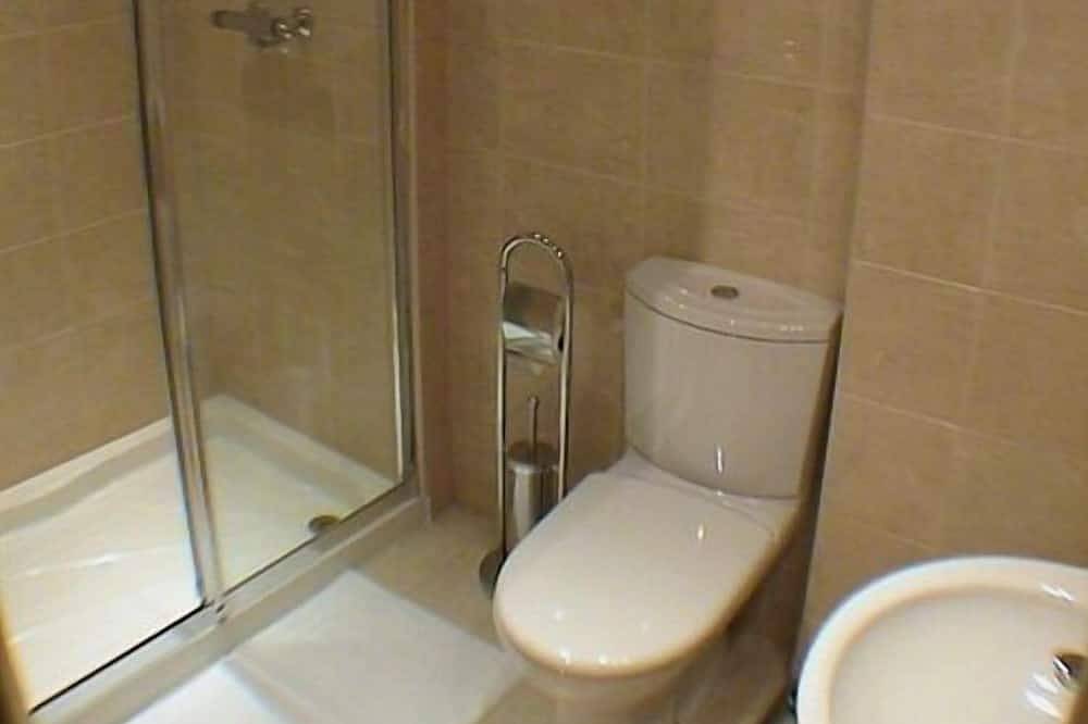 Ganze Wohnung, Apartment-Eigenes Badezimmer-Two Bedroom Brooklands) in Crewe, Cheshire East