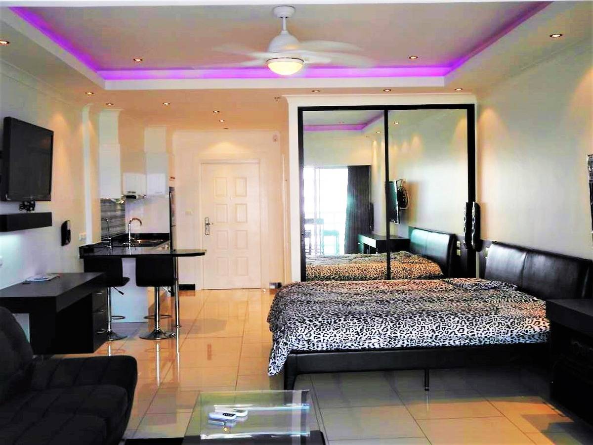 Gehele studio, Fantastic sea view beach condo in Pattaya, Changwat Chonburi