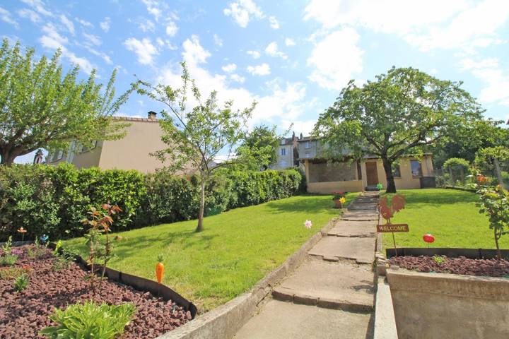 Gîte pour 4 personnes, avec jardin à Limoges - 4