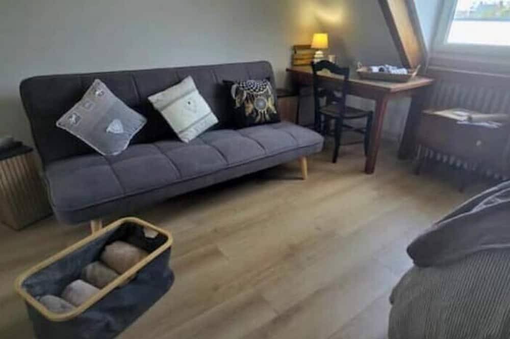 Appartement entier, Studio cosy avec jardin à Saint-Pierre-des-Corps, proche gare et Tours in Saint-Pierre-des-Corps, Région de Tours