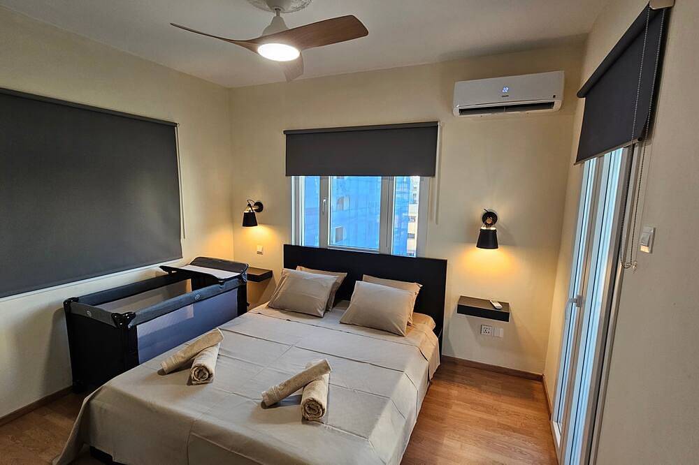 Appartamento intero, Alasia Modern 2Br Apt•Balcony• Near Nicosia Center in Nicosia, Sud di Cipro