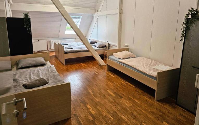 Auberge pour 3 personnes, avec terrasse, animaux acceptés