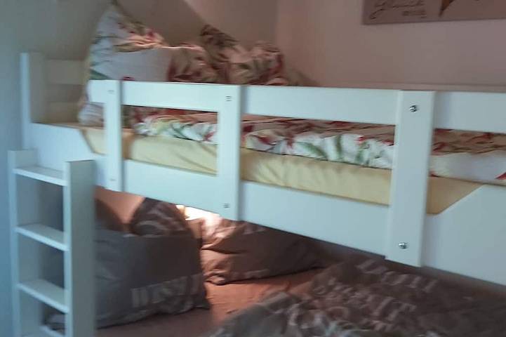 Bungalow für 4 Personen, mit Garten und Balkon im Thüringer Wald - 2