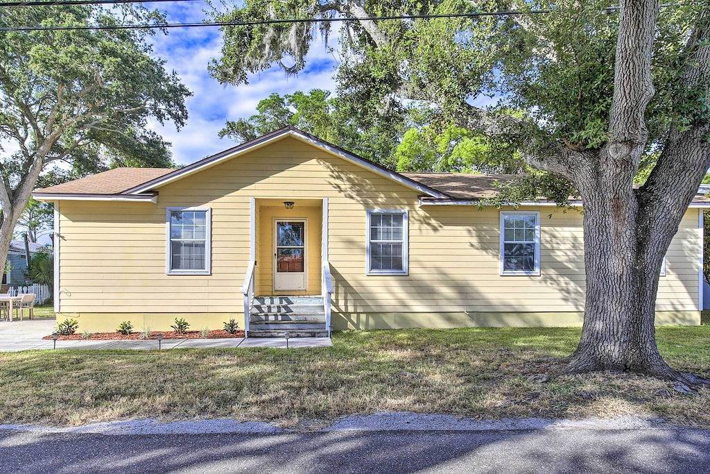 Neu! Haus w / Bbq, 1. 5Mi zu Indian Rocks Beach + Golf in Largo, Pinellas County