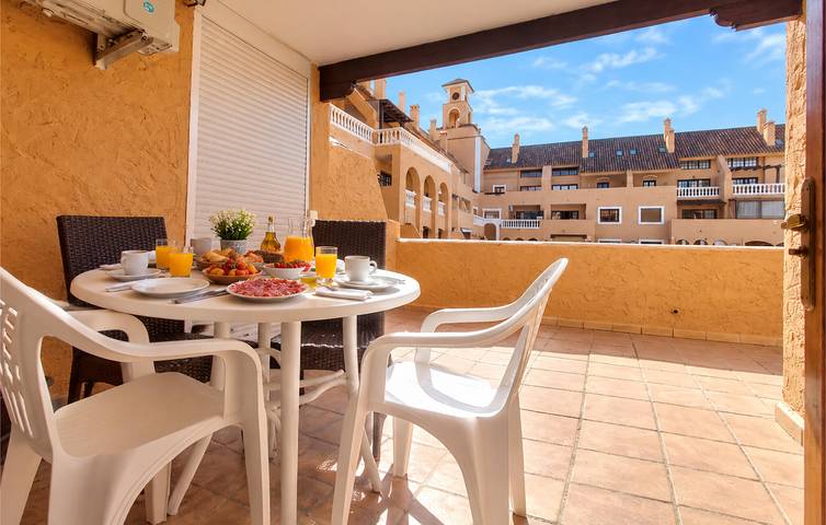 Apartamento vacacional entero, Apartamento de vacaciones para 6 personas con terraza in San Fernando, Costa de la Luz