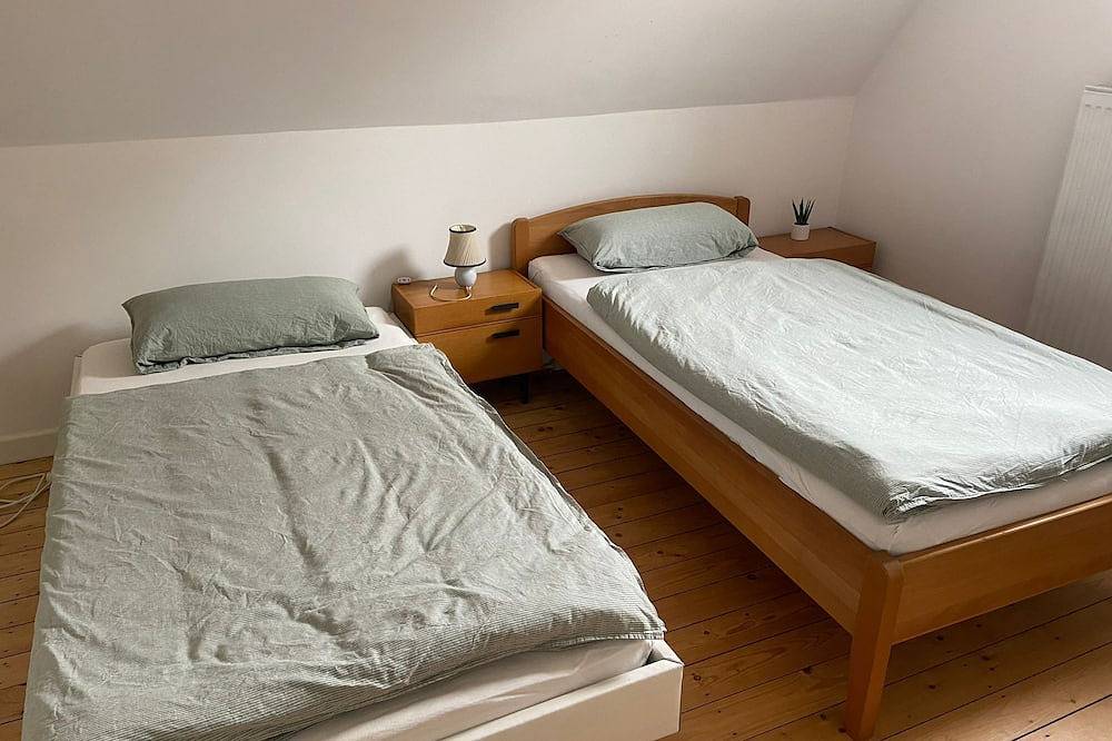 Cozy vacation home under the Schaumburg with a fantastic view of the Weser valley in Rinteln, Landkreis Schaumburg