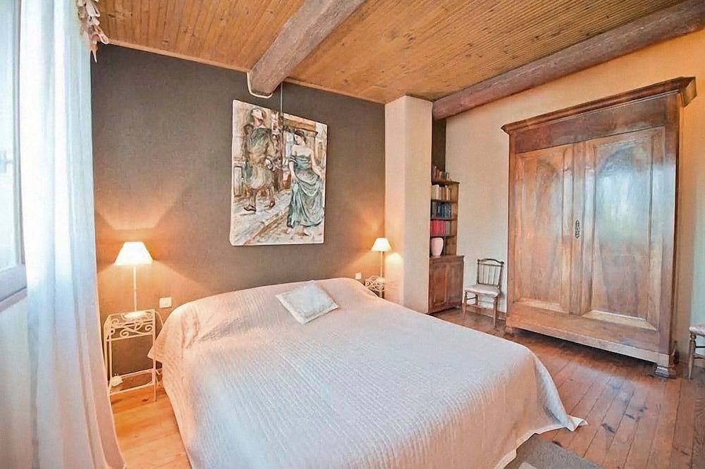 House 6 pers- great comfort - private swimming pool sea 9kms Canal midi 900m in Cers, Côte d'Améthyste