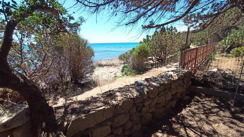 Ferienhaus für 4 Personen, mit Terrasse und Garten sowie Ausblick in Cala Liberotto