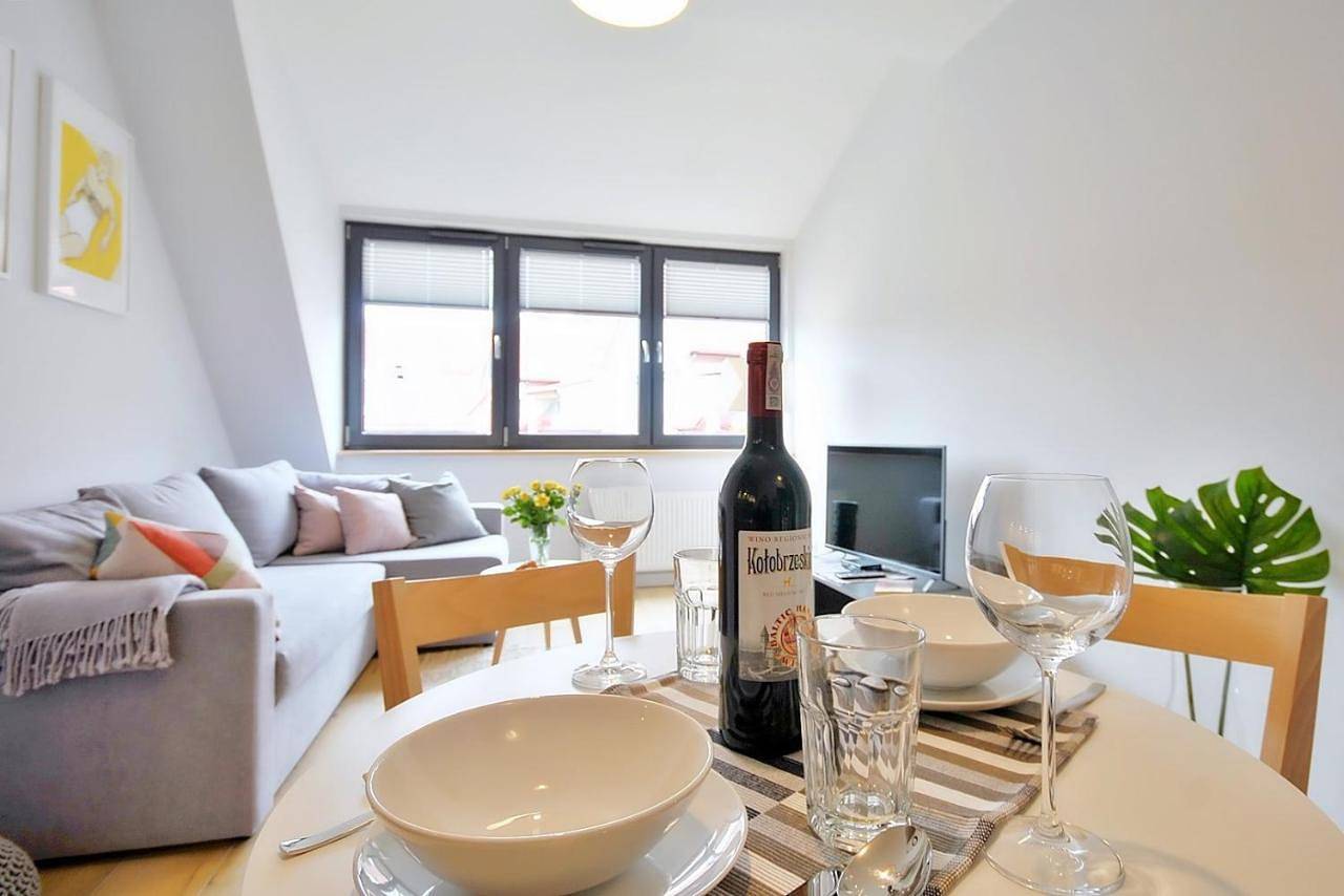 Koło Brzegu Apartamenty - jacuzzi, sauna oraz strefa fun Za Darmo - blisko morza, psia plaża - Admus in Kołobrzeg, Baltic Sea Pomerania