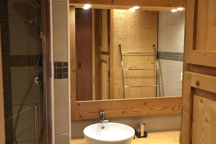 Apartamento entero, Apartamento montgenèvre con alcoba para 4 personas, cerca de las pistas in Montgenèvre, Briançon region