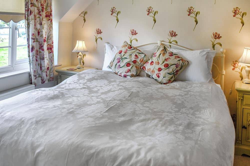 Captain's Cottage in Great Yarmouth, The Broads