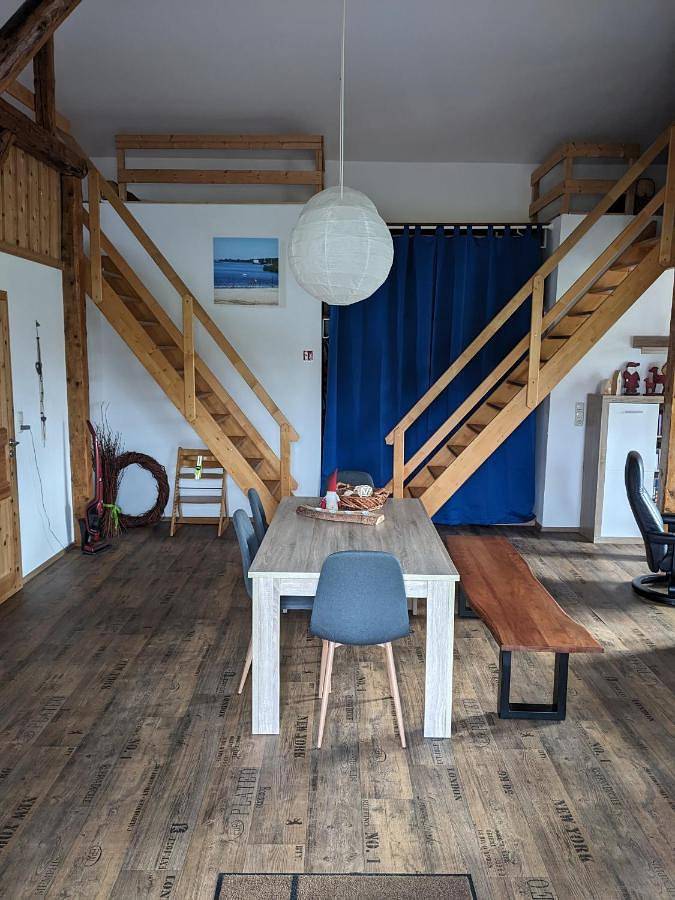 Ferienwohnung für 6 Personen, mit Balkon und Terrasse sowie Garten und Pool in Burg (Dithmarschen) - 3