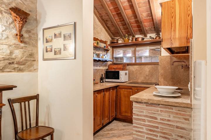 Holiday Home 'La Capanna Di Arturo Ground Floor' with Mountain View, Wi-Fi and Air Conditioning in Capannori, Lucca provins