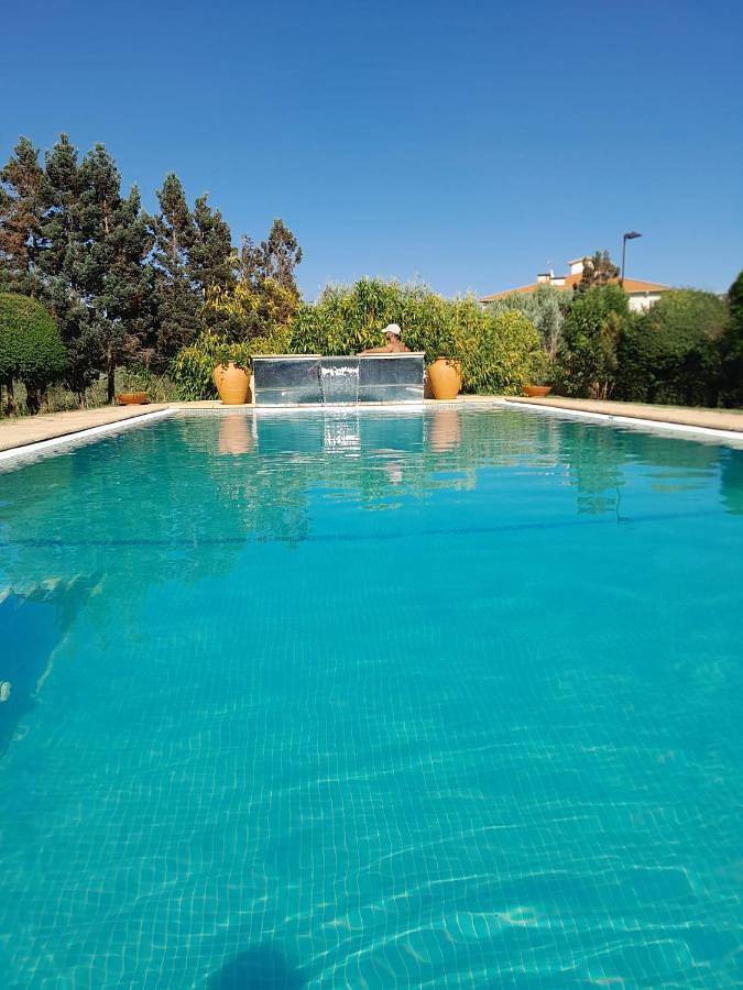 Maison de campagne pour 2 personnes, avec jardin et piscine, animaux acceptés à Covilhã - 4