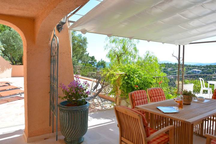 Ferienhaus für 6 Personen, mit Garten und Ausblick sowie Pool in Les Issambres - 4
