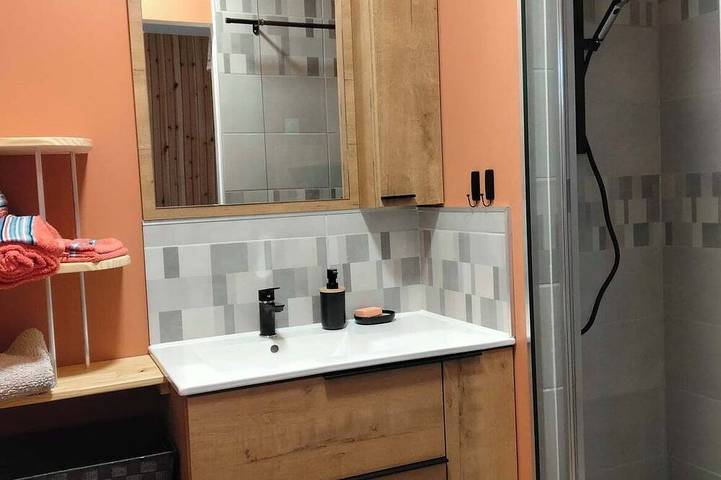 Location de vacances pour 4 personnes, avec jardin et terrasse, animaux acceptés à Lithaire - 3