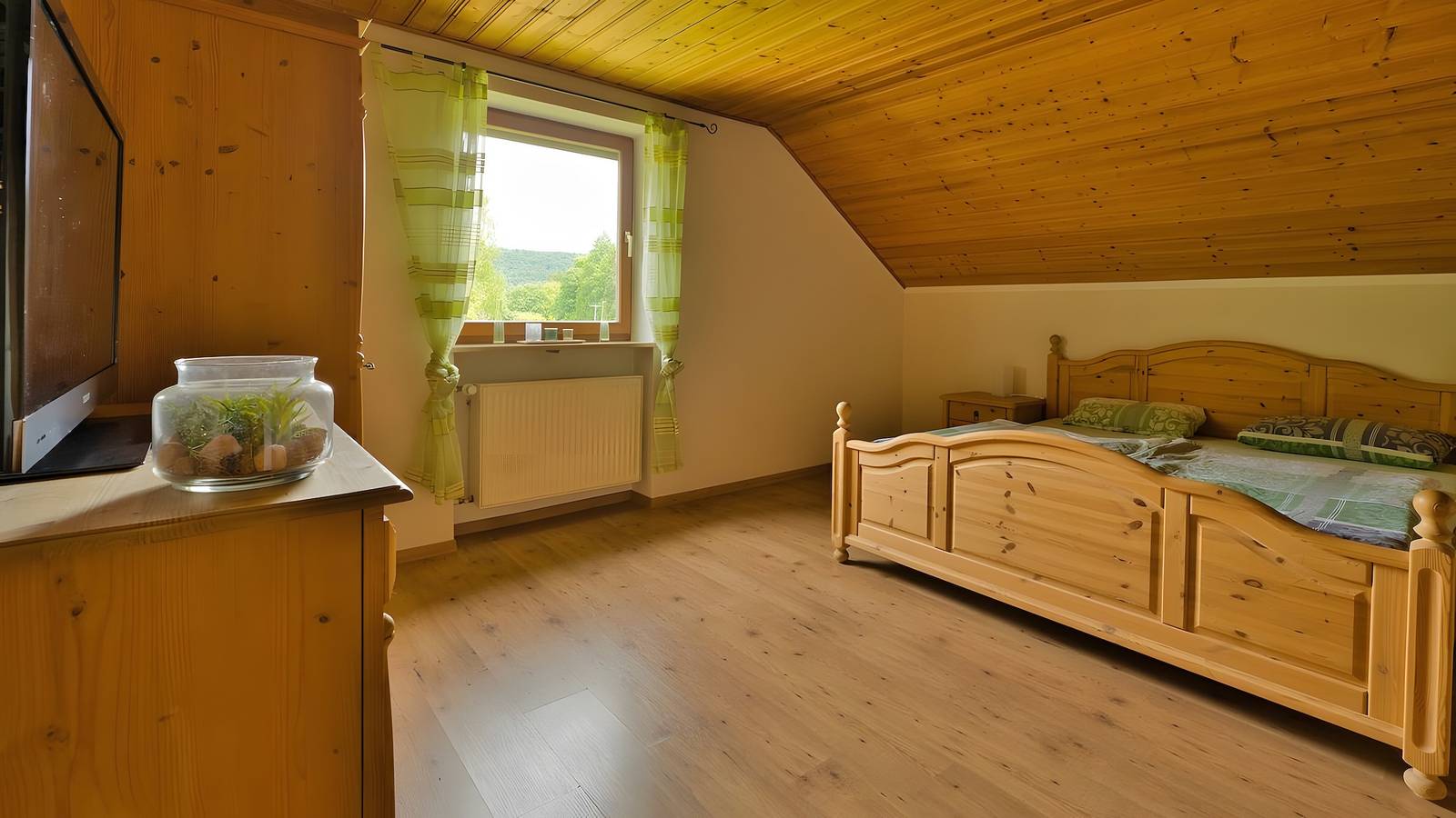 Ganze Wohnung, Apartment „Edmaier“ mit Balkon und Wlan in Riedenburg, Ostbayern