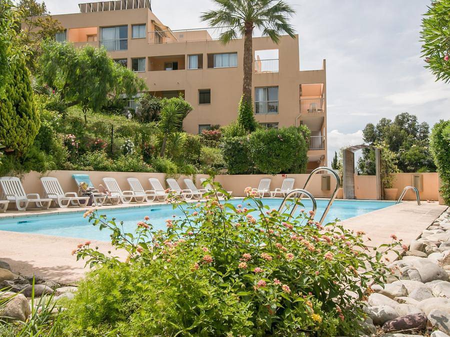 Pierre & Vacances Résidence Villa Livia - Apartment 7 persons - 1 bedroom - 1 sleeping area - Air-conditionned in Cannes La Bocca, Cannes