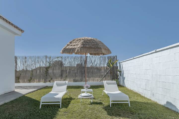 Casa rural para 6 personas, con jardín y balcón, Se admiten mascotas en La Janda - 3