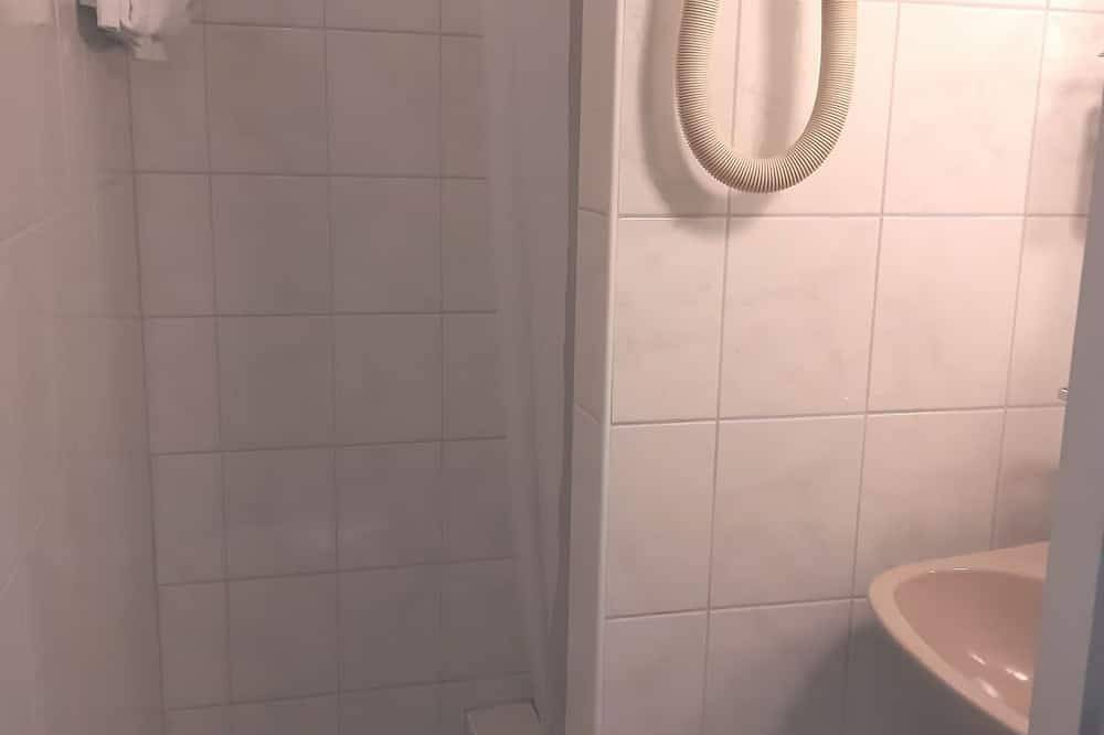 Ensuring a Very Comfortable & Memorable Stay! Indoor Pool, Free Parking! in Zutphen, IJssel