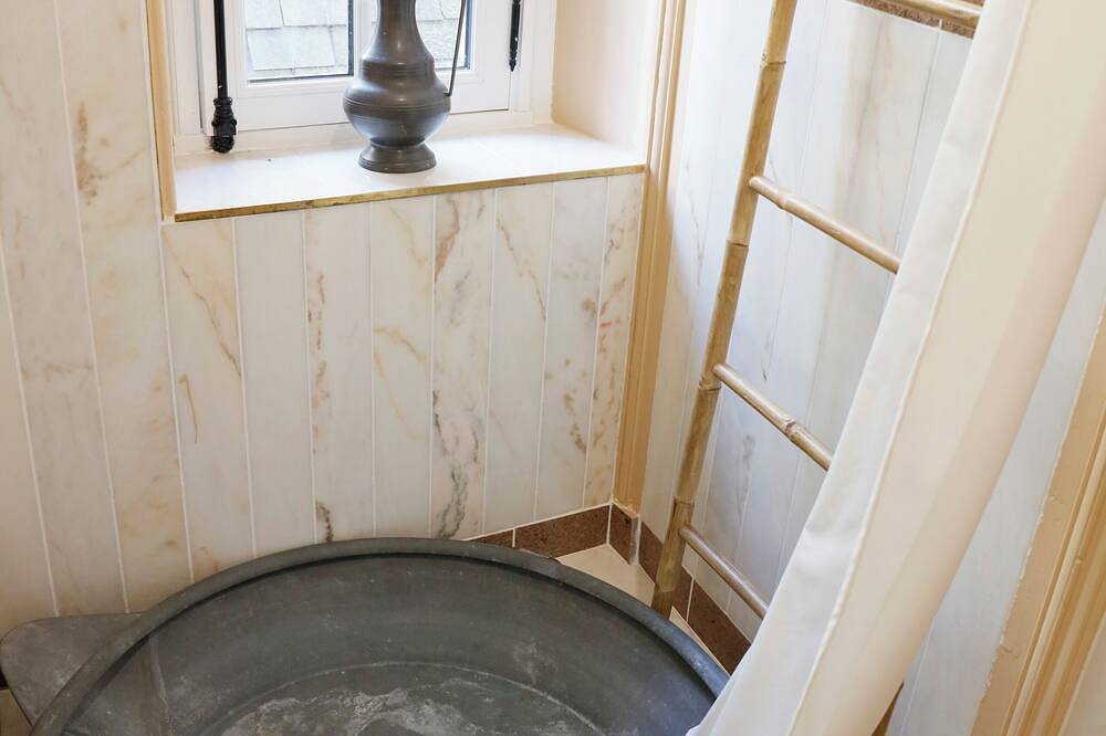 Honeymoon suite for 2 persons  in La Tourlandry, Chemillé-en-Anjou