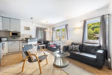 Luxus-ferienhaus für 27 Personen in Zweifelscheid, Eifelkreis Bitburg-Prüm, Bild 3