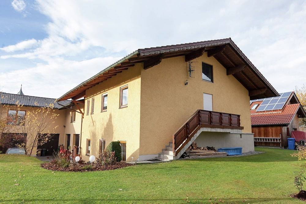 Ganze Wohnung, Wohnung in Ruhmannsfelden nahe Skipisten in Ruhmannsfelden, Vorderer Bayerischer Wald