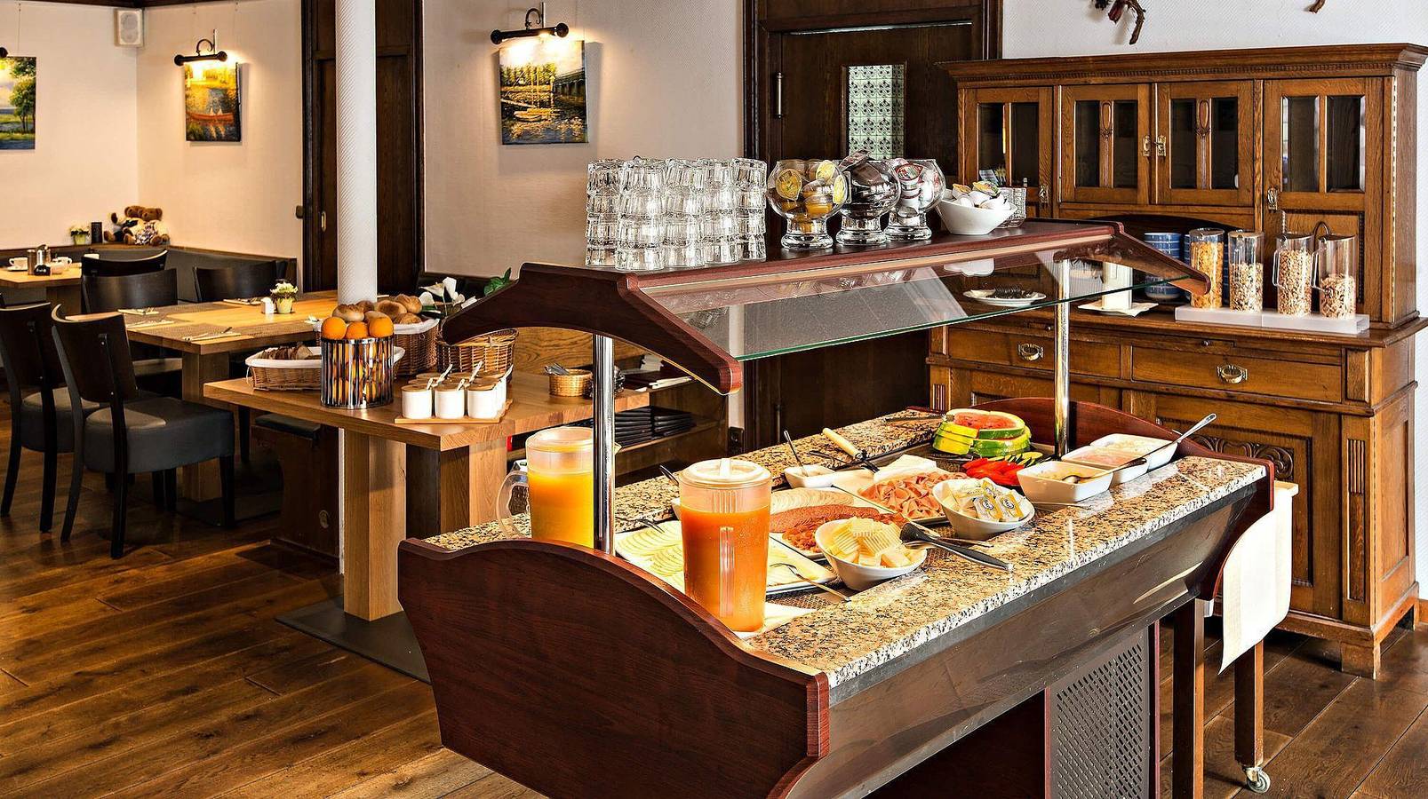 Doppelzimmer mit Dusche und Wc in Leiwen, Moseleifel