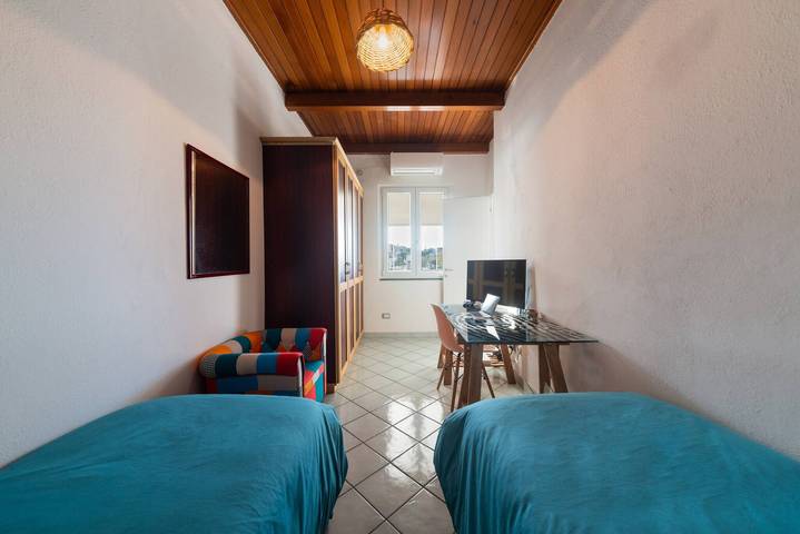 Holiday Home 'La Casa Sul Porto Ischia' with Sea View, Wi-Fi and Air Conditioning in Ischia Porto, Ischia City