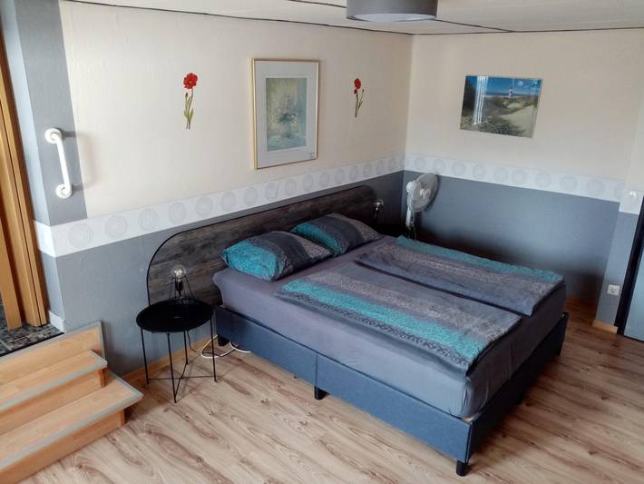 Pension für 2 Personen, mit Terrasse und Garten in Rengsdorf-Waldbreitbach - 4