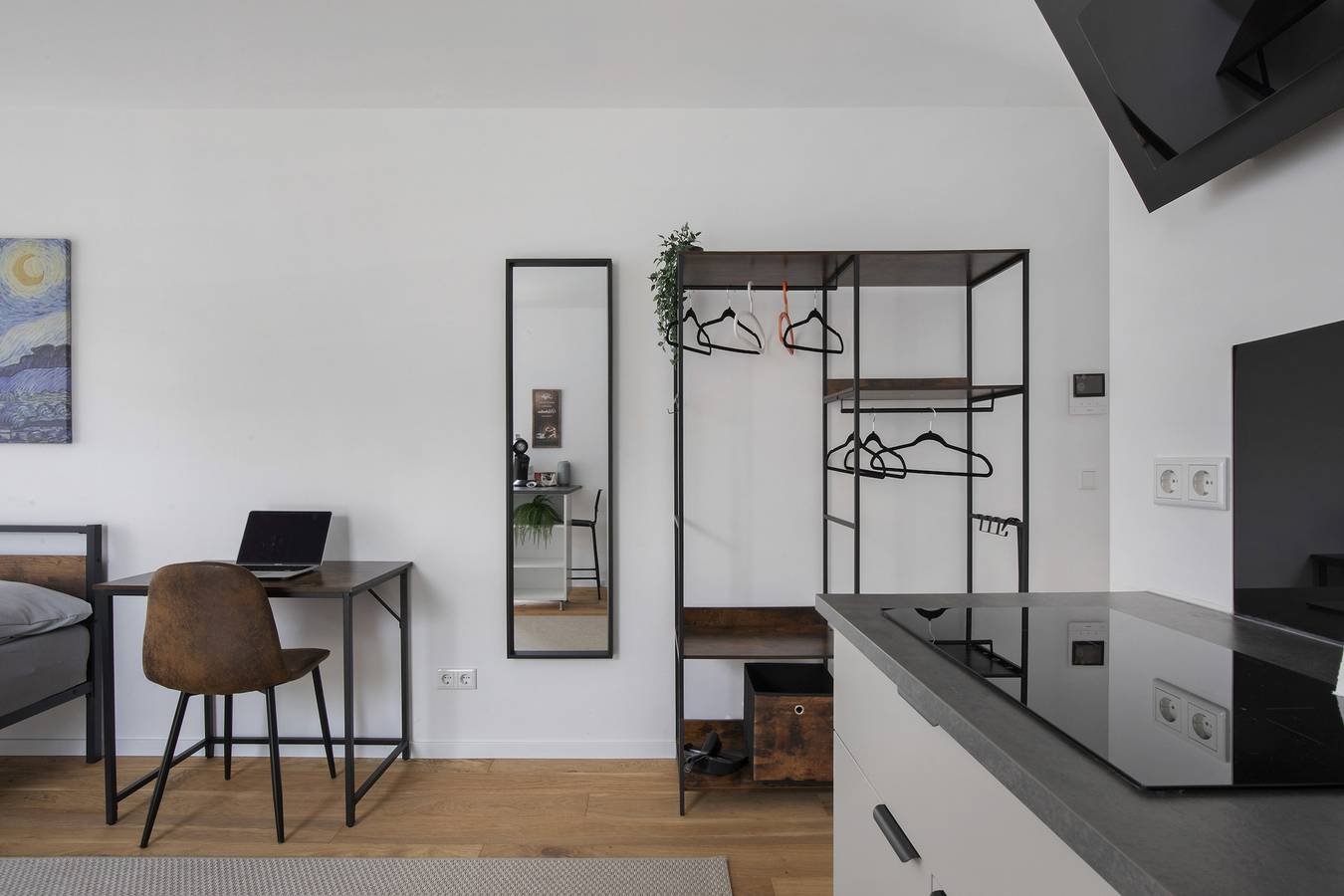 Ganze Wohnung, Apartment „Ay Homes 08“ mit Balkon und Wlan in Augsburg, Bayerisch Schwaben