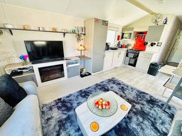 Chalet for 6 People in Newquay, Cornwall, Photo 3