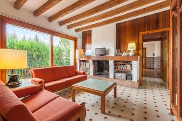 Casa De Férias para 9 Pessoas em Alt Penedès, Penedes DO, Foto 2