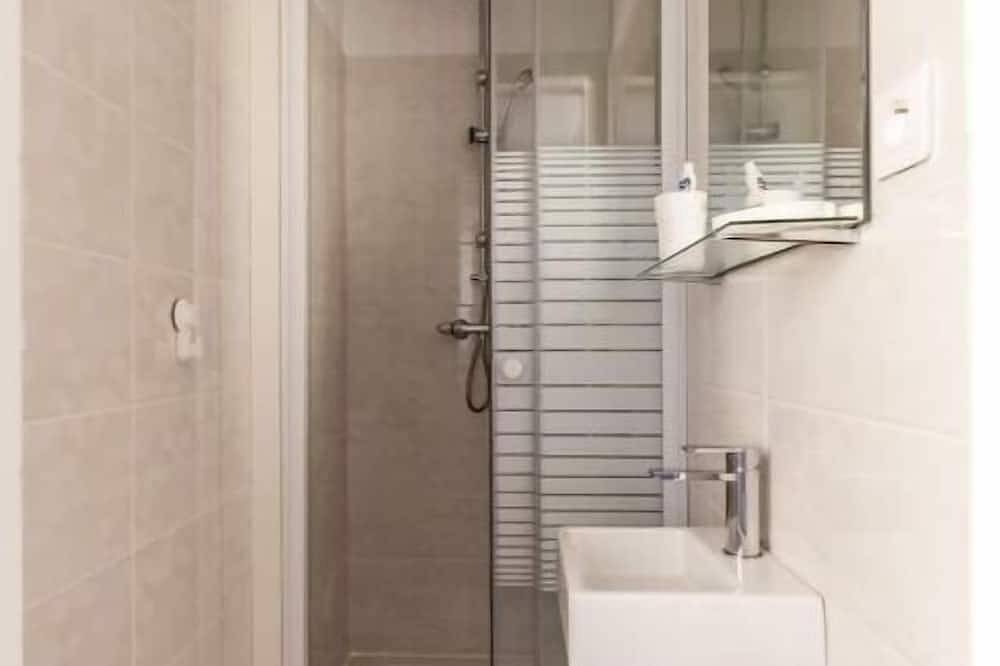 Appartement entier, Joli studio tout équipé in Ajaccio, Région d'Ajaccio