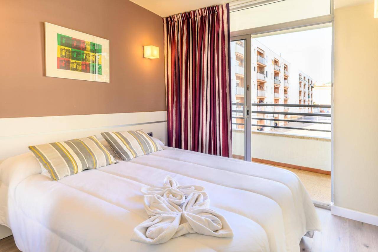 Medplaya Aparthotel Esmeraldas in Tossa de Mar, Costa Brava