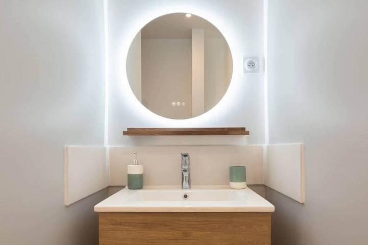 Appartement entier, Beau T2 campagne 5mn du centre ville ! in Aix-en-Provence, Région d'Aix-en-Provence