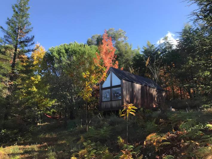 Chalet 'Cadana Pod' with Mountain View, Private Terrace and Shared Garden in Fornelos e Queijada, Viana do Castelo District