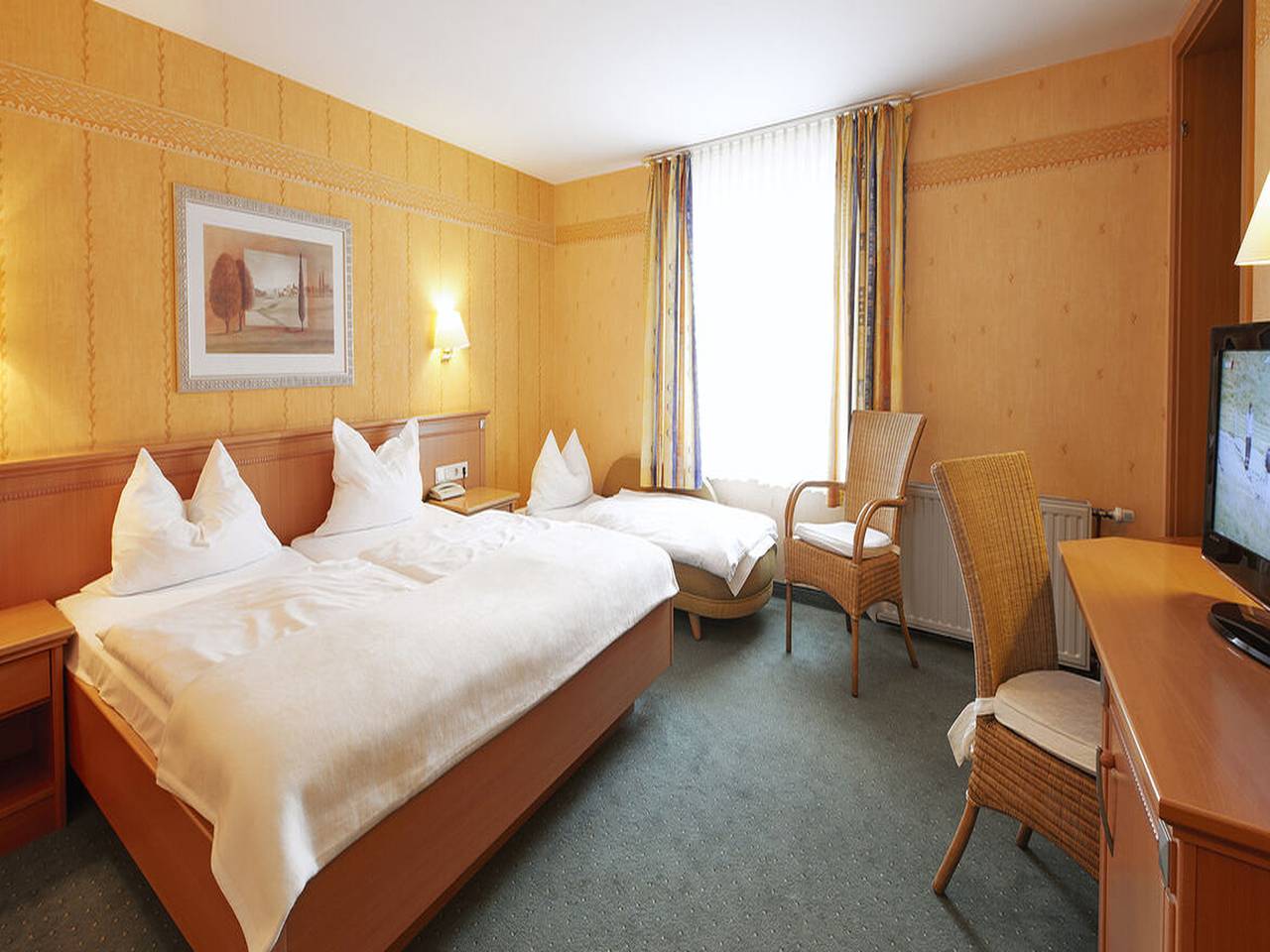 Gästehaus am Park - Standard Doppelzimmer in Willingen, die Mittelgebirge