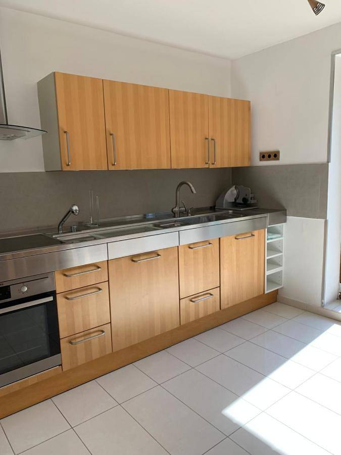 Ferienwohnung für 3 Personen, mit Terrasse und Garten