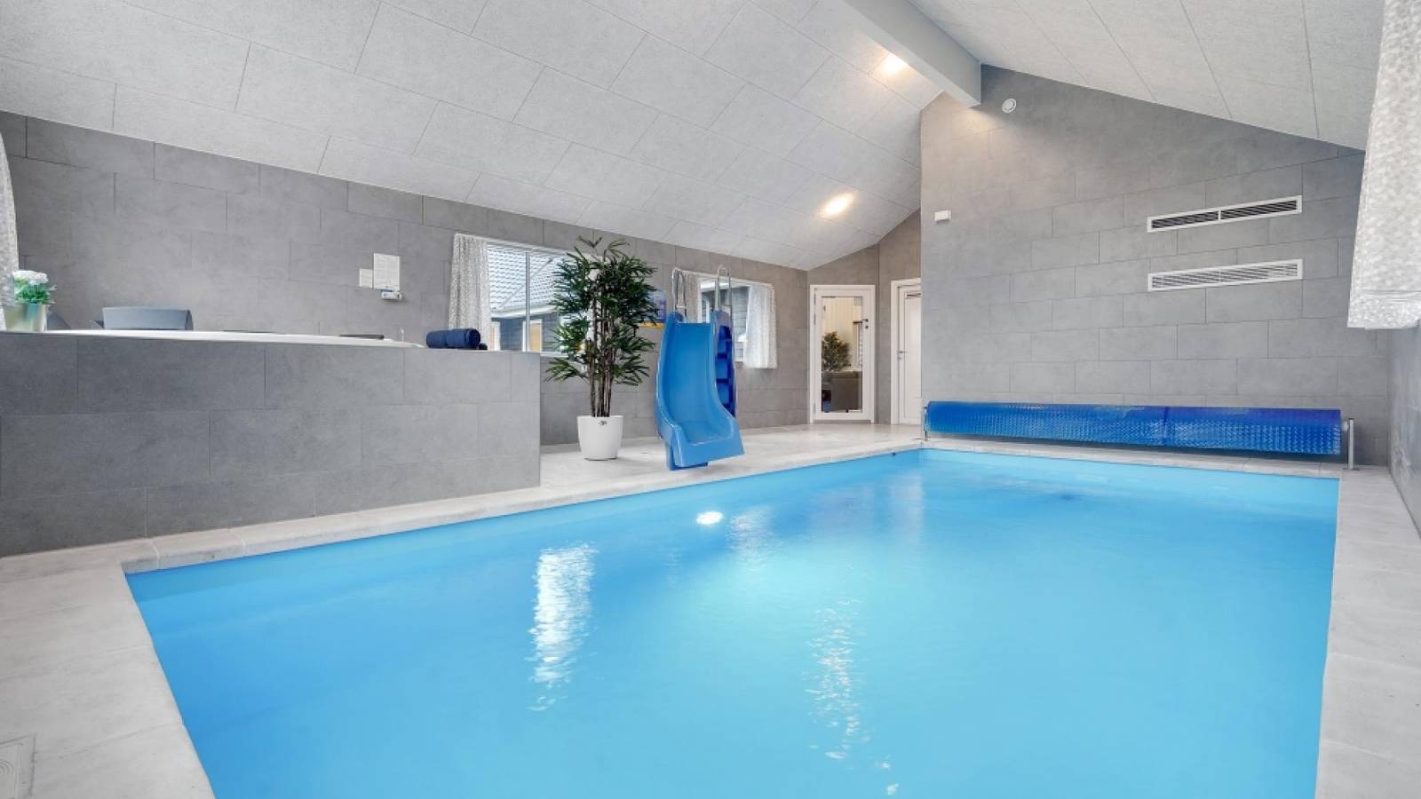 808 – 20-person holiday home in Fjellerup with pool and more in Fjellerup Strand, Djursland