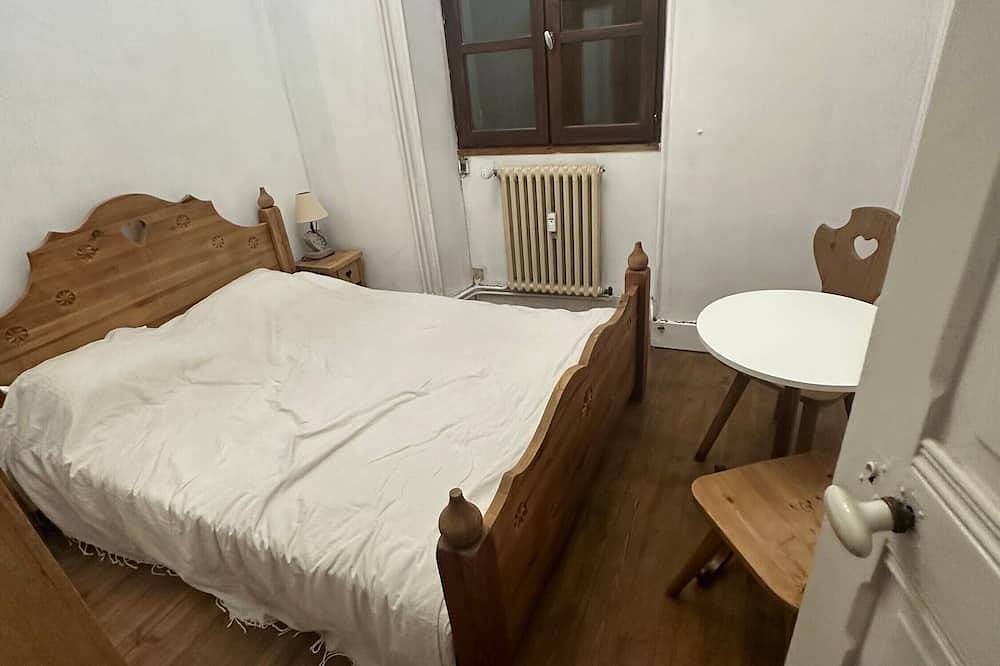 Apartamento entero, Apartamento 'Maison Elba' con vistas a la montaña, terraza privada y balcón in Aiguebelle, Región de Saint-Jean-de-Maurienne