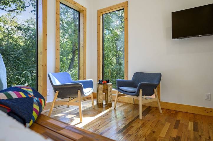 Vacation rental for 8 people, with hot tub and terrace in Broken Bow Lake