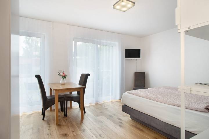 Studio für 3 Personen in Neukirch