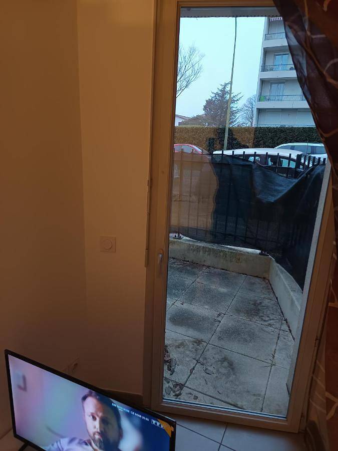 Location de vacances pour 2 personnes, avec terrasse à Saint-Priest - 3